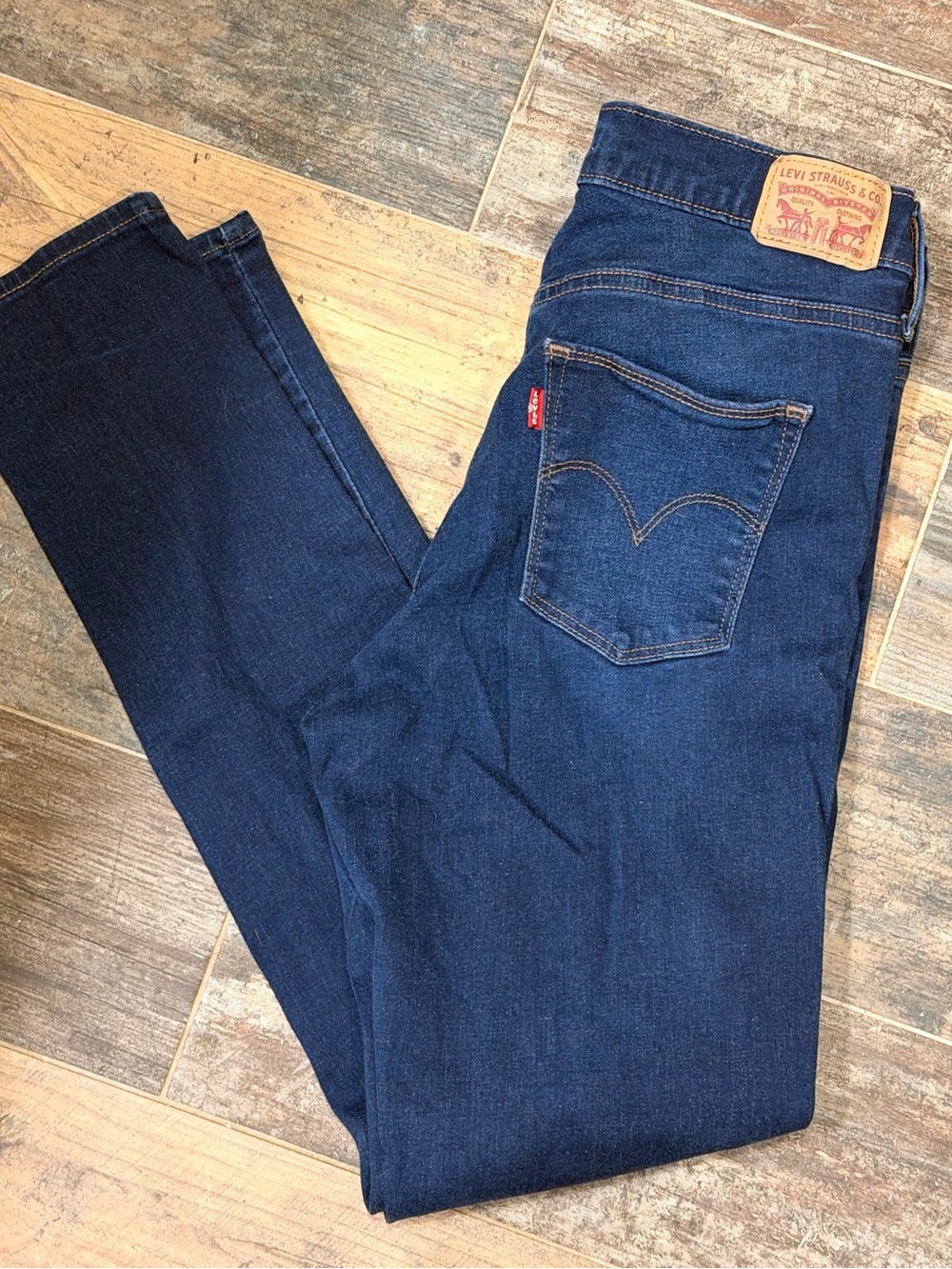 Levi's Womens Indigo Slim Straight Jeans